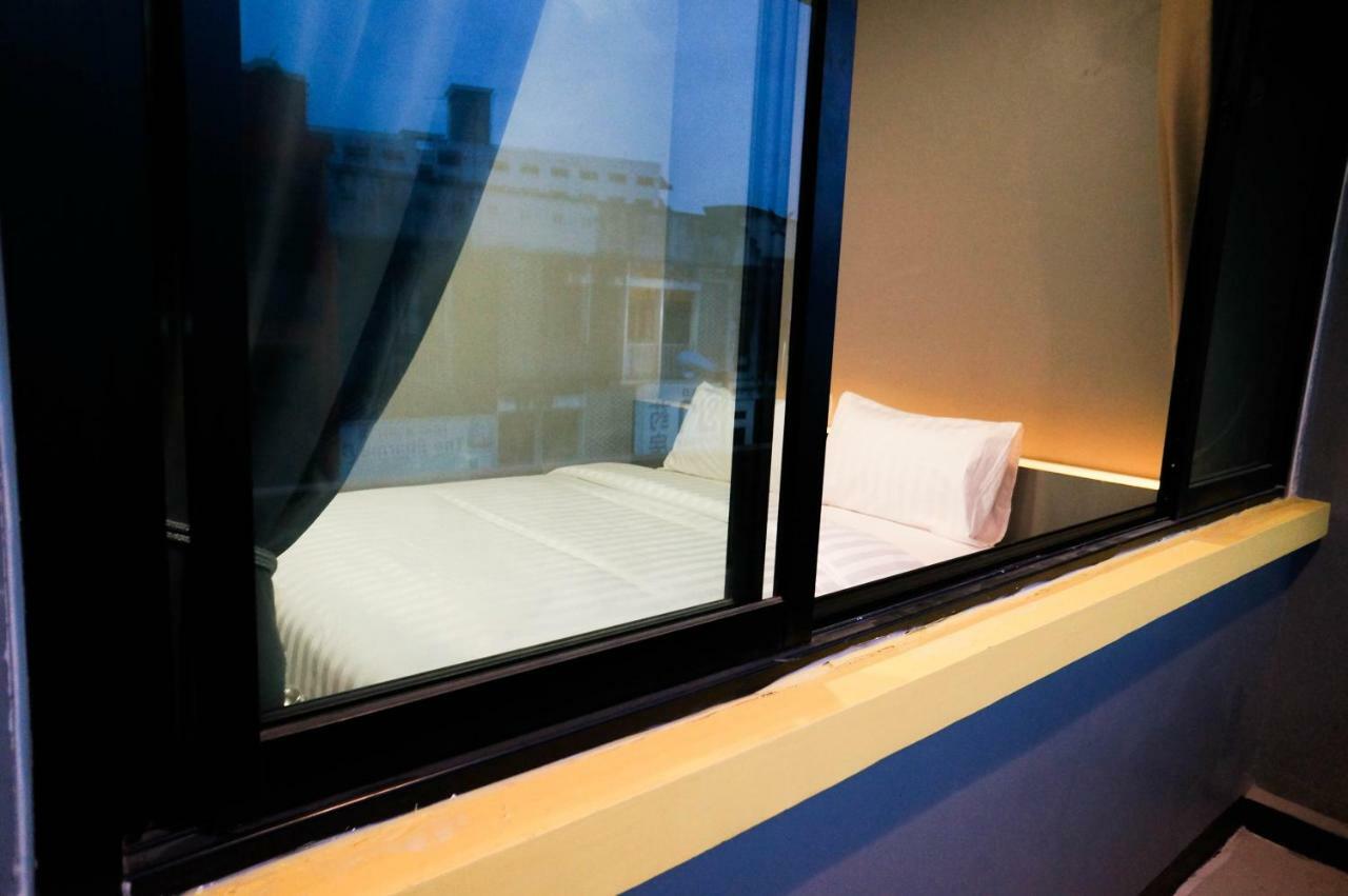 Lux Rooms Night Bazaar 치앙마이 외부 사진